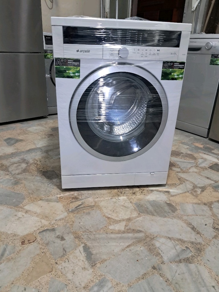 sıfır gibi arcelik 9kloluk piyano serisi camaşır makinesi 9.500 tl - 11