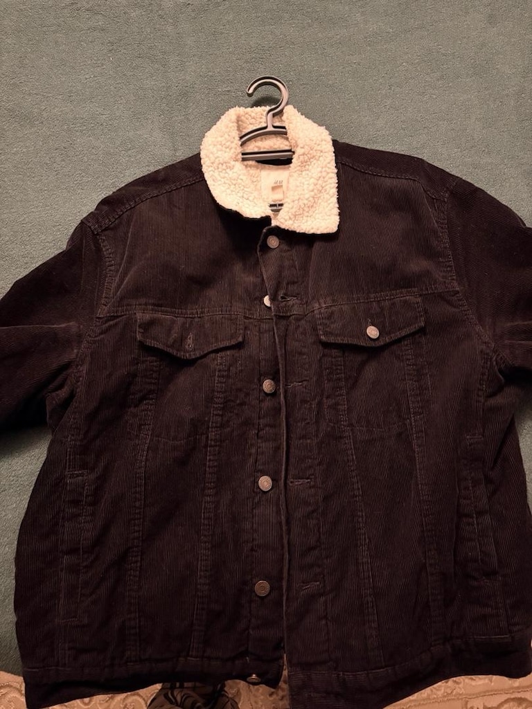H&M Kadife Mont