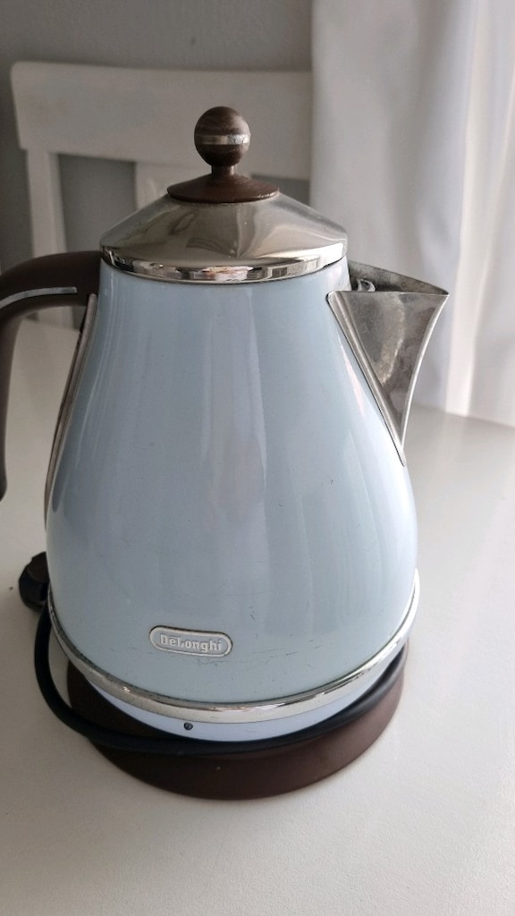 delonghi kettle - 2