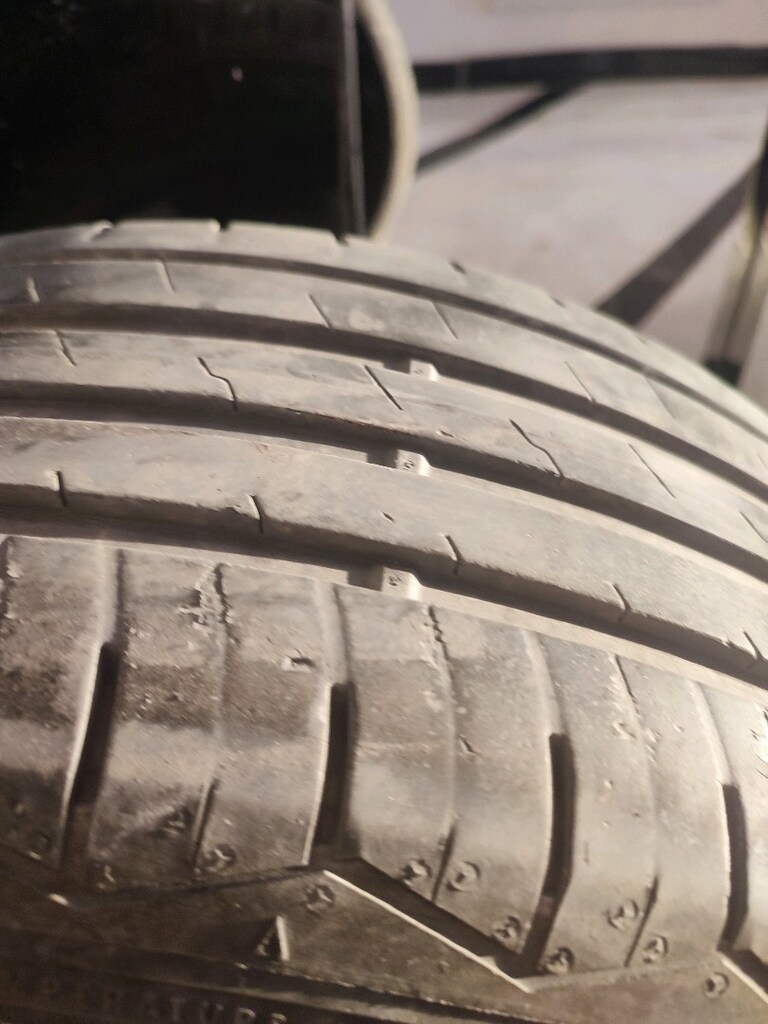 Debica 205/55/16 lastik - 4