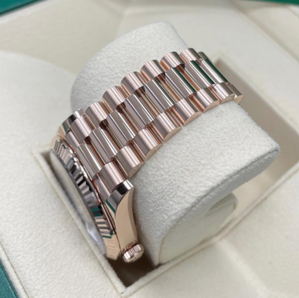 Rolex Day-Date - OMBRE SLATE / ROSE GOLD** 2026 SWISS - 8