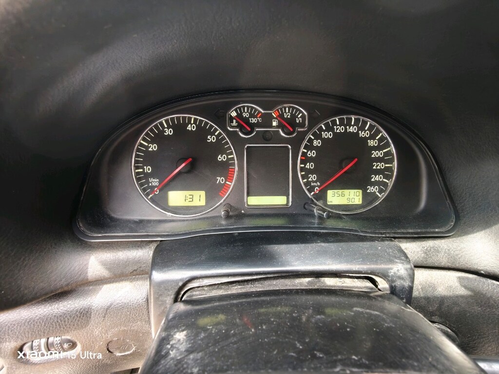 Volkswagen Passat 1.6 otomatik vites 98 model (Nakit Son Fiyatıdır) - 8