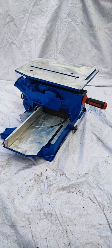 gönye kesme makinası ÜSTTEN TABLALI 300 LÜK DONERLİ LAMİNAT KESME - 4