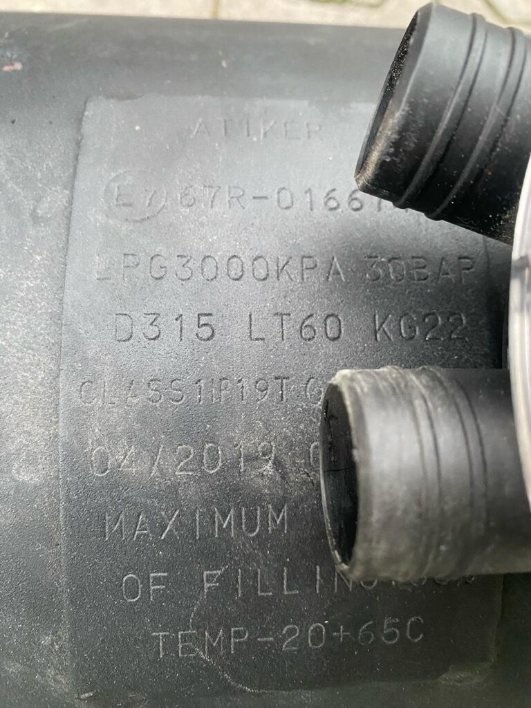 ATİKER SİLİNDİR LPG TANKI 3 YIL VAR BİTMESİNE HERŞEYİ ÜSTÜNDE VERİLECE - 2