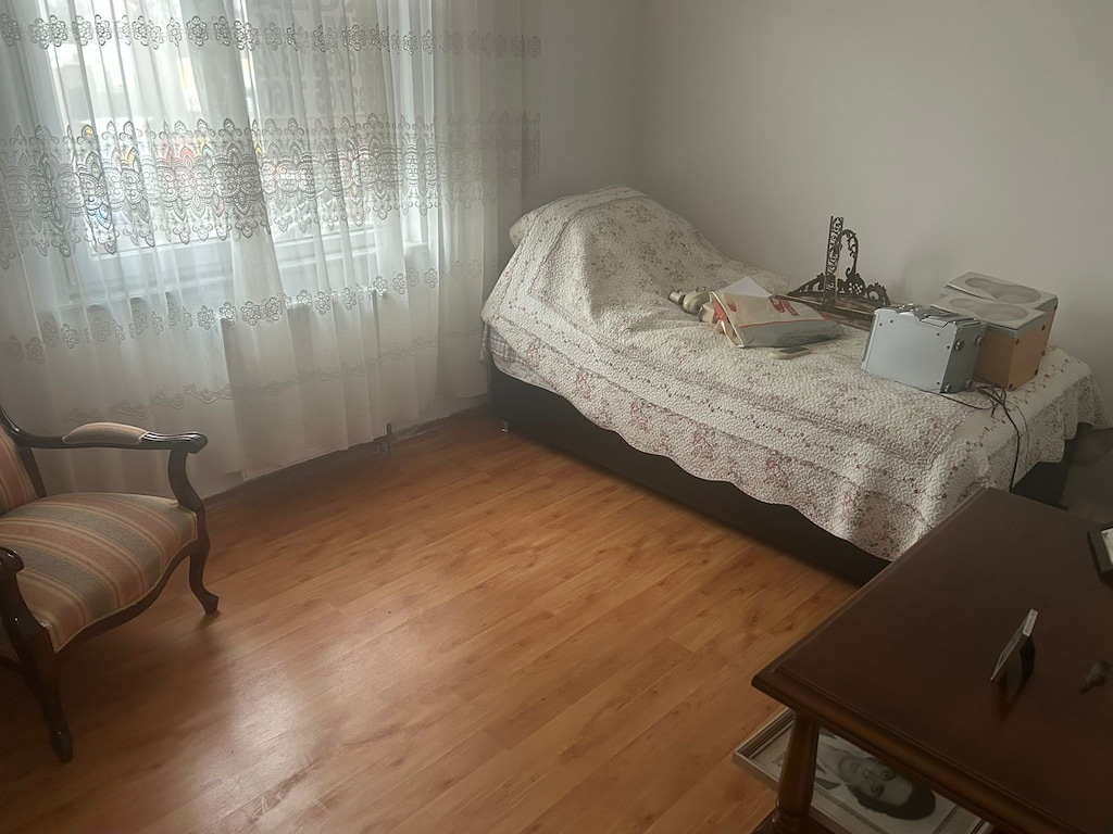 SATILIK MOBİLYA KOLTUK, YEMEK ODASI, YATAK, TELEVİZYON EV EŞYASI - 3