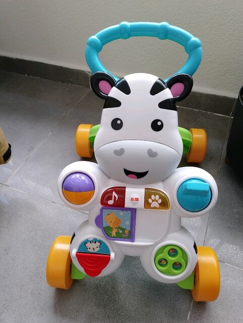 fisher price melodili yürüteç