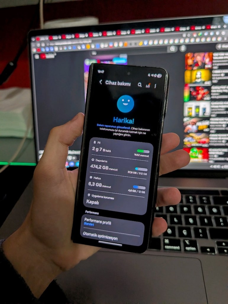 Samsung Z Fold 5 - 2