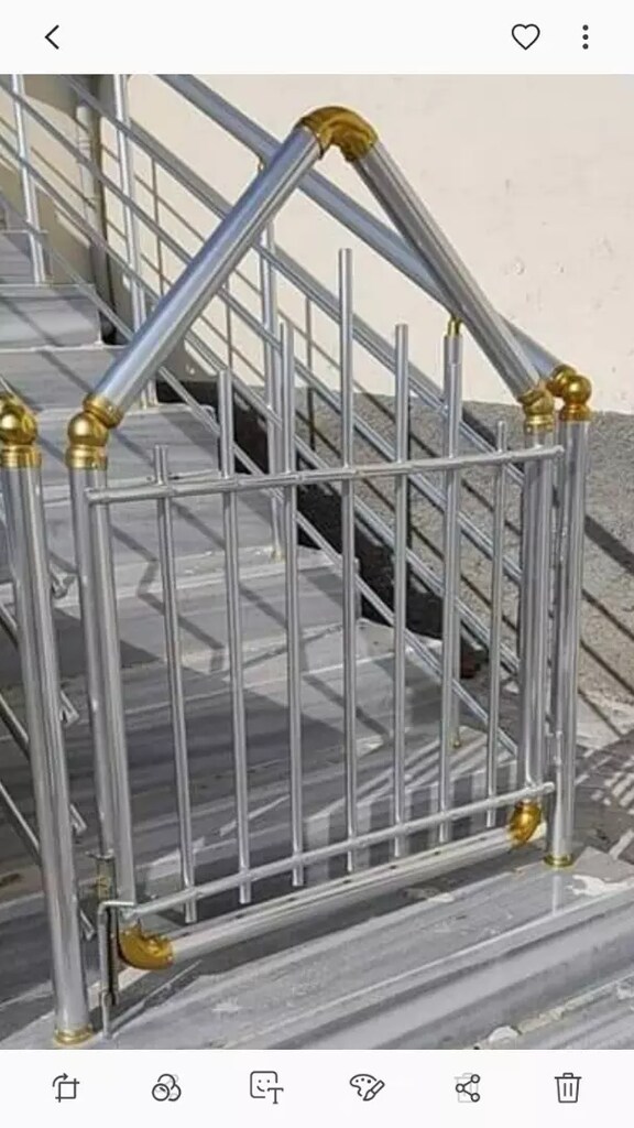 KORKULUK ( KÜPEŞTE )MERDİVEN BALKON FRANSIZ ÖNÜ VE GEREKLİ ALANLARA - 4