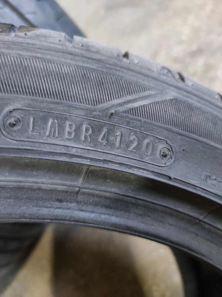 225-45-17 Dunlop 4 adet yazlık lastik (tarih:2020) - 7