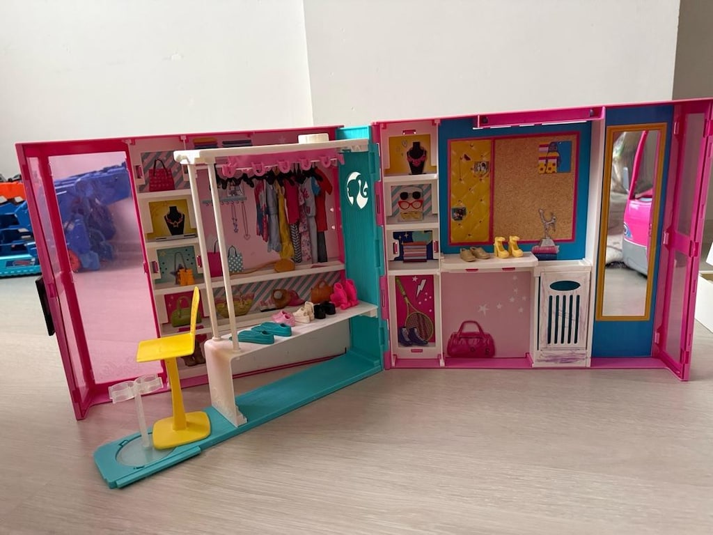 oyuncak barbie Gıyım odası barbie evı Barbie mutfagı - 4