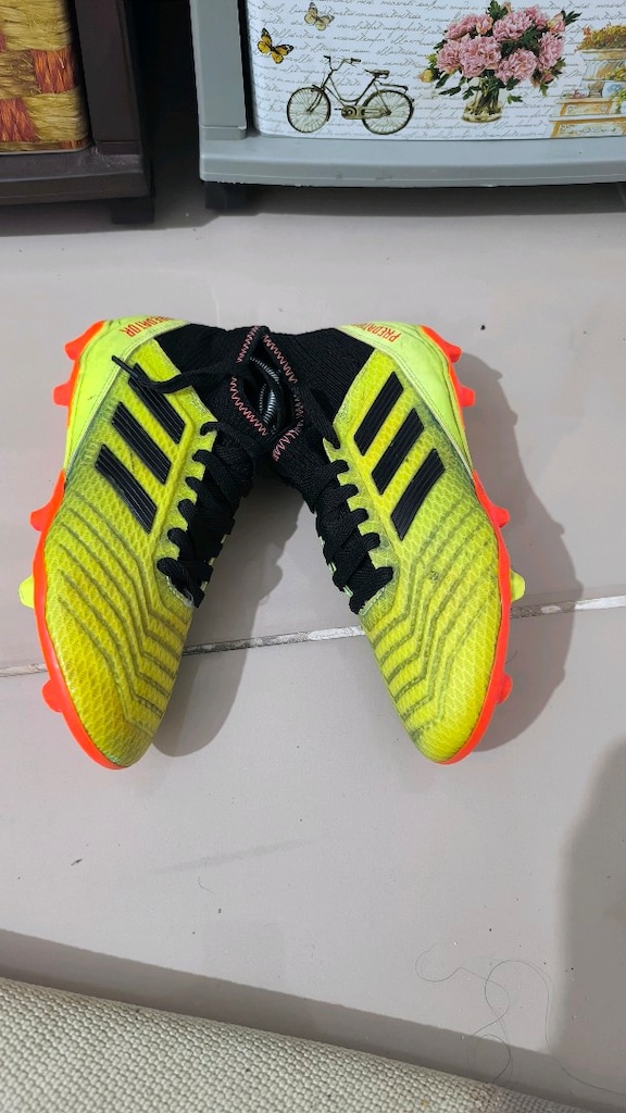 40 numara adidas predator orijinal krampon - 4