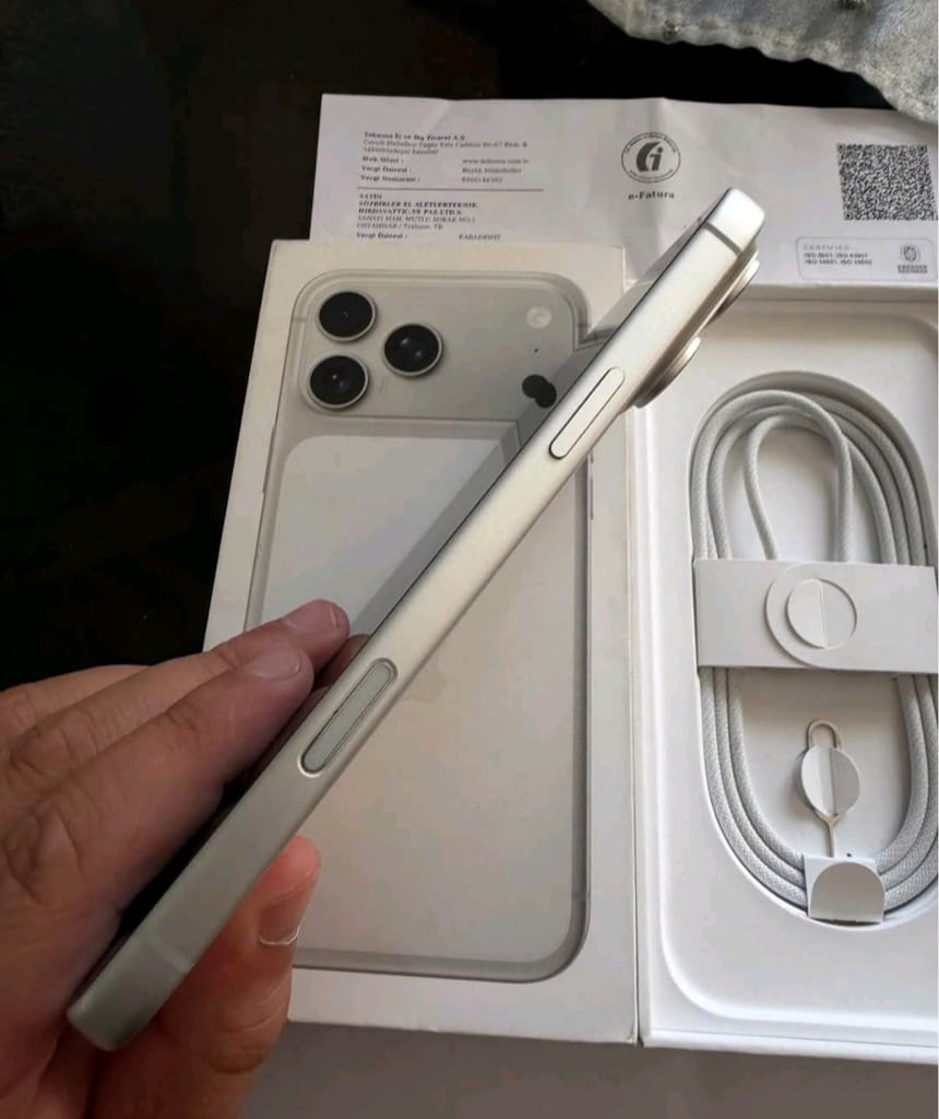 3 Aylık 17 Pro Max TR Garantili 256GB KVK PİL 100 Hatasız Kutu Fatural - 3