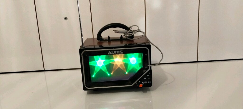 Şarjlı Bluetooth Radyo USB bellek ses sistemi - 2
