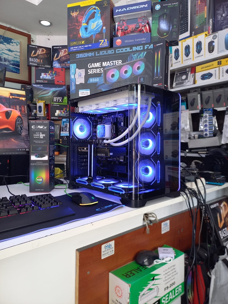 NOKTA HATASIZ!!! RAMPAGE İ5 12 NESİL 32 GB RAM RTX 5060 165 HZ - 14