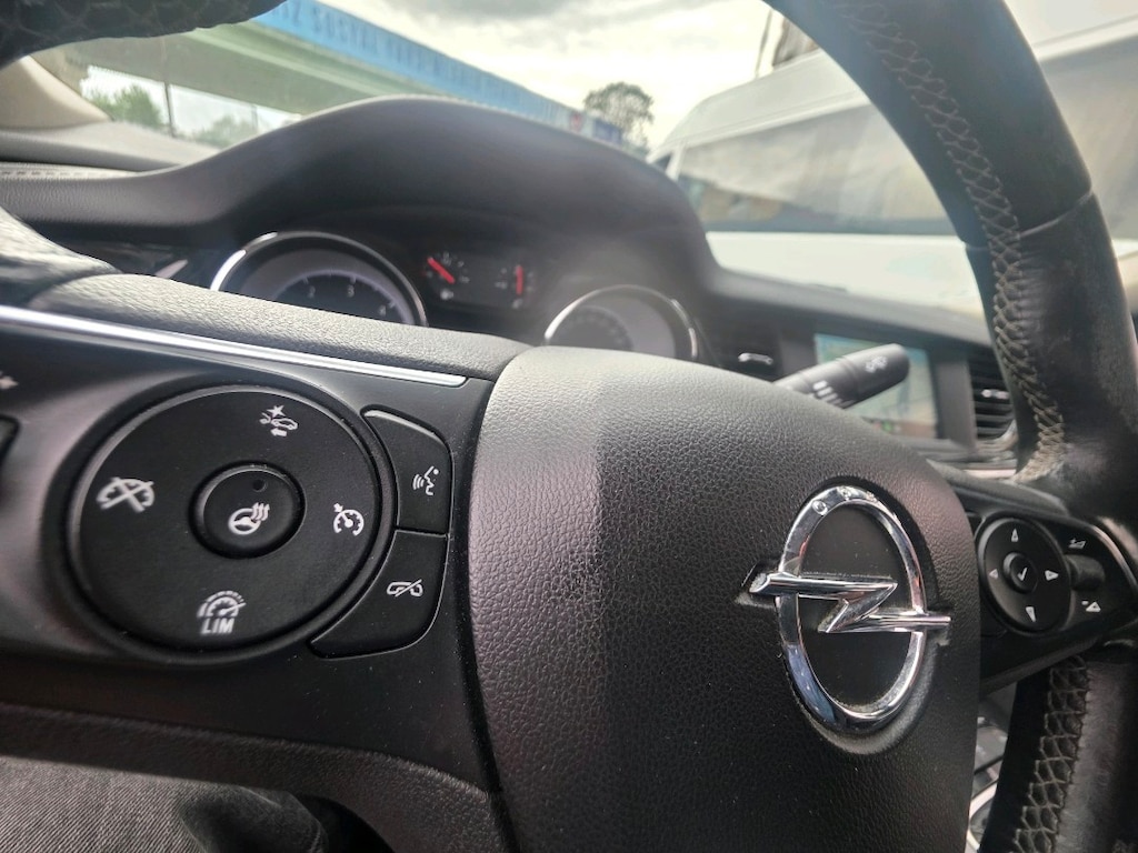 OPEL INSIGNİA YENİ KASA 1.6 TRB DZL 1.6 FULL DERİ KOMBİNELİ D SEGMENT - 15