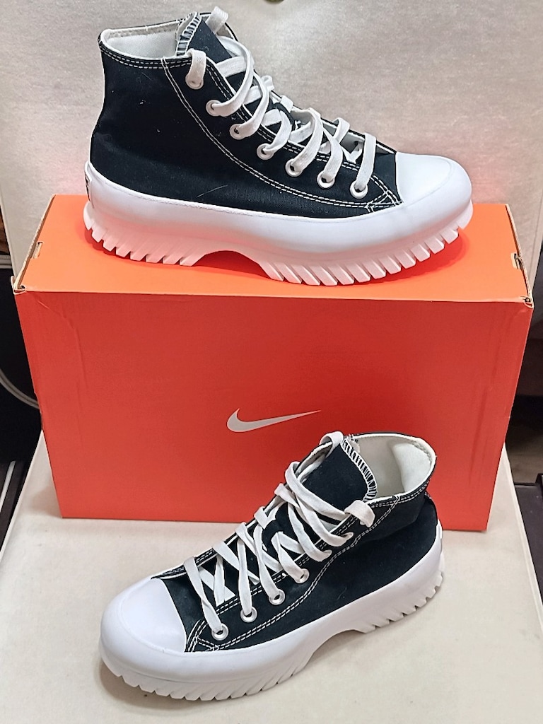 Converse chuck Taylor Orjinal sıfır üründür denemek için 1 kez giyilmi - 6