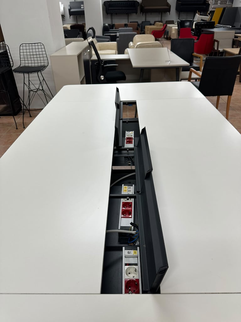 KLAS OFİS ÜSKÜDAR 260x125 NURUS BEYAZ TOPLANTI MASASI İKİNCİ EL - 5