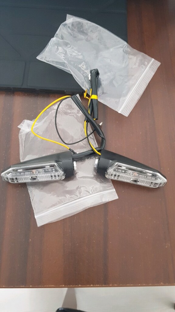 HONDA CB 650R Arka Sağ Sol Sinyal takimi Led - 4
