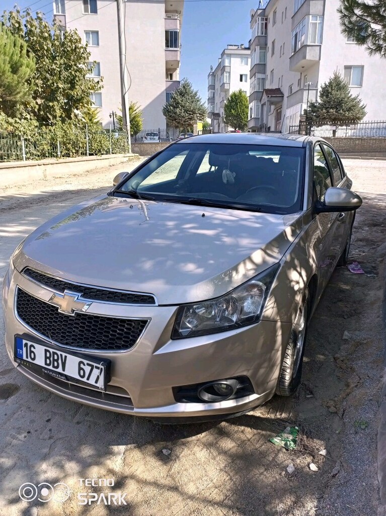 TEMİZ BAKIMLI DÜŞÜK KM - 11