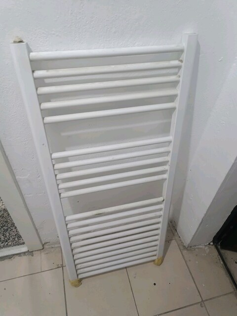 Banyo Havlupanı Temiz durumda