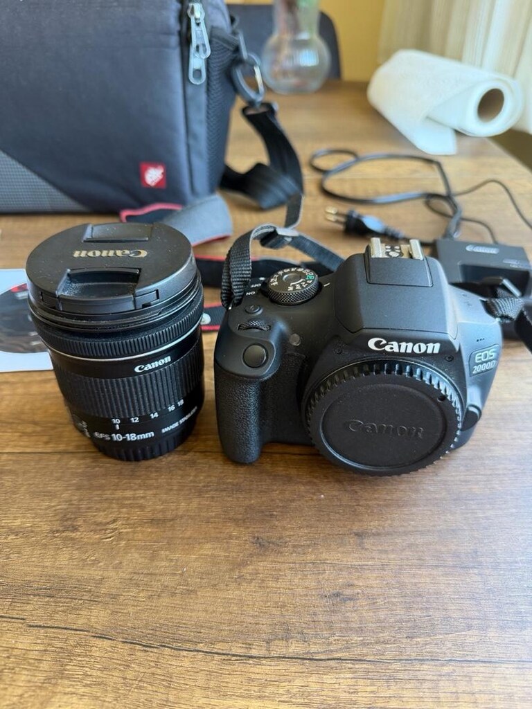 Canon EOS 2000D 10/18 Geniş Açı Lensli Satılık Camera - 4