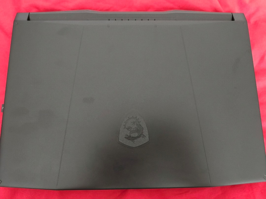 MSI Katana 15 HX B14W Gaming Laptop - 3