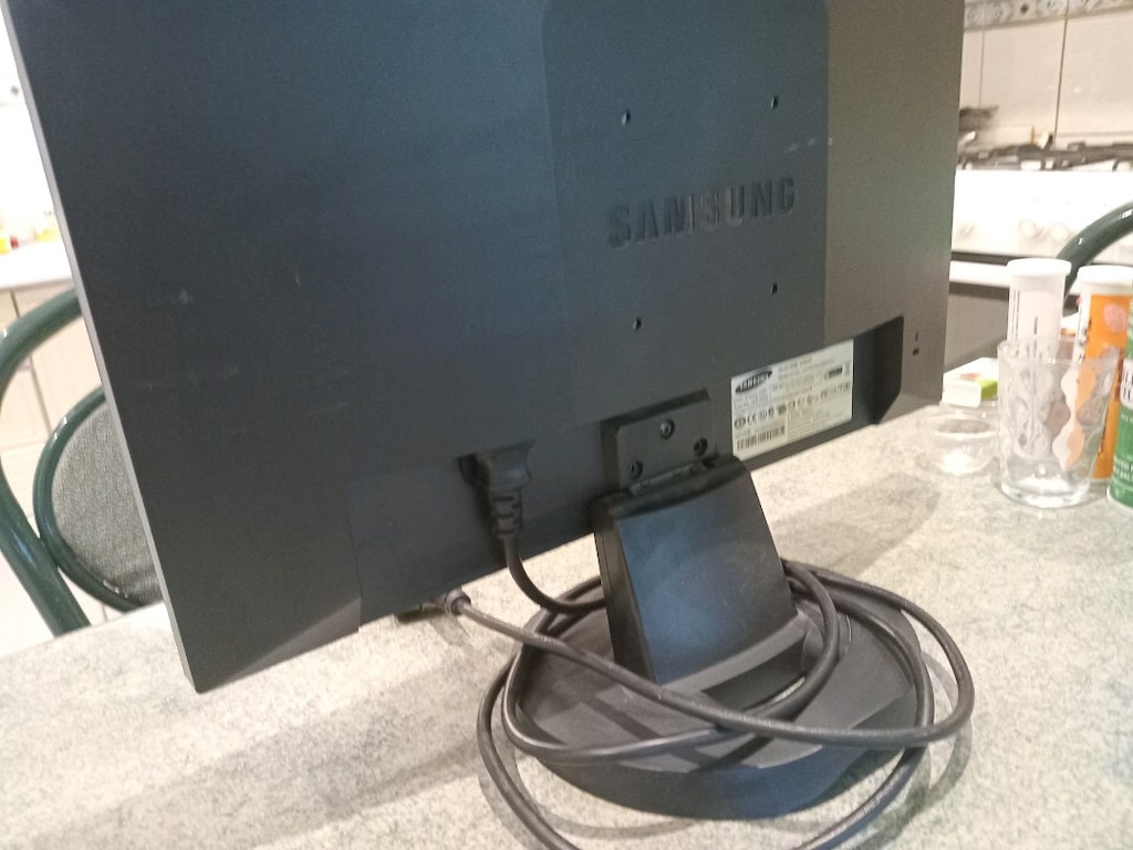 Samsung Monitör - 3