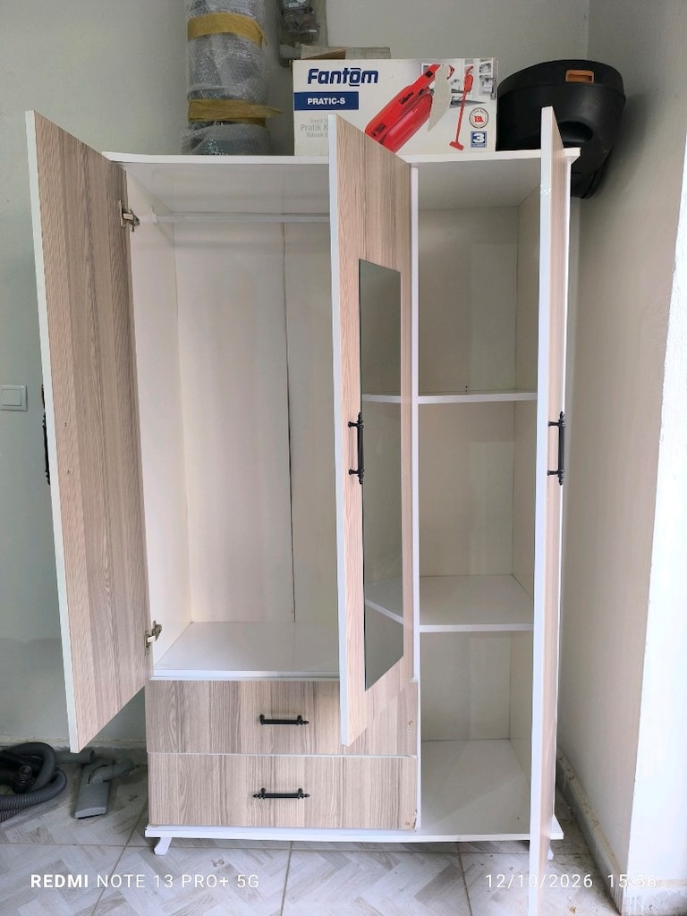 üç kapılı dolap - 2