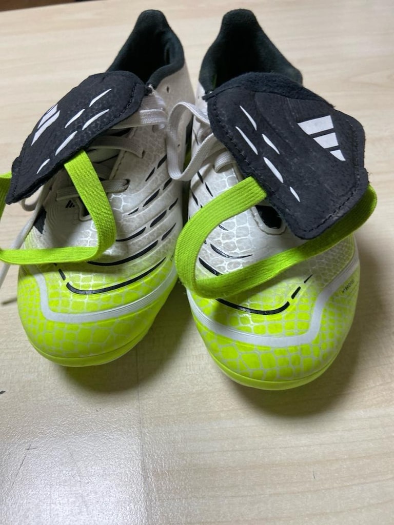 35 numara orijinal Adidas predatör - 5
