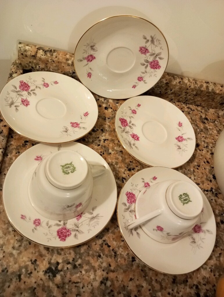 nescafe fincan ve tabakları - 2