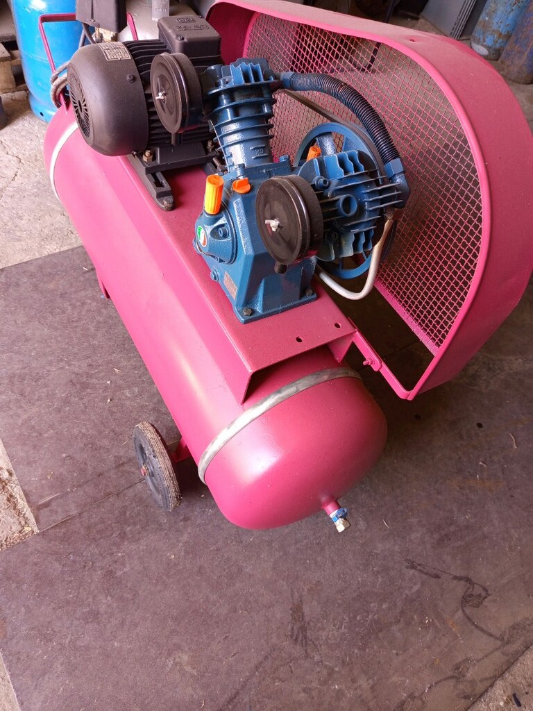 Kompresör 100 lt Sıfır Kafa Takıldı - 4