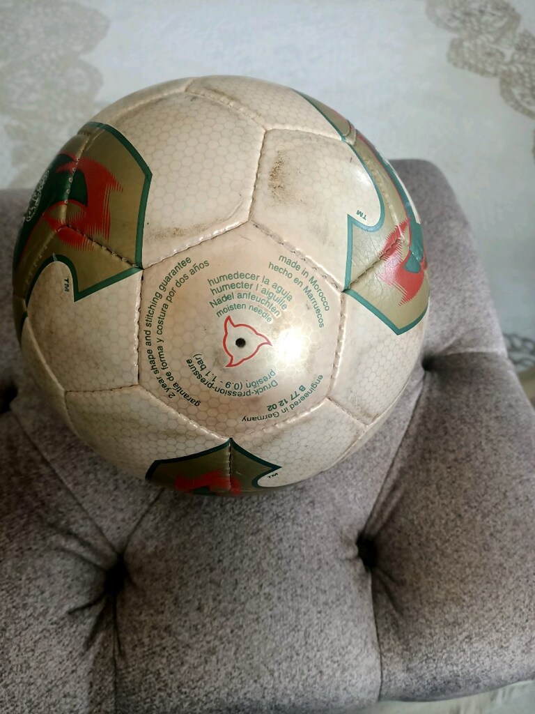 2002 Dünya kupası resmi maç topu - 3