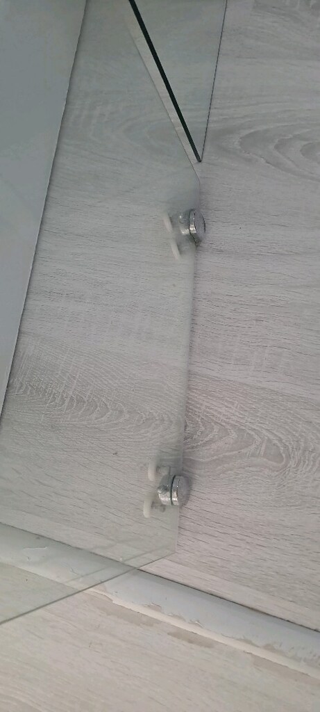 Duşa kabin camları 2 adet 178- 40 , 173- 32 cm cam 5 milim ölçülerde - 8