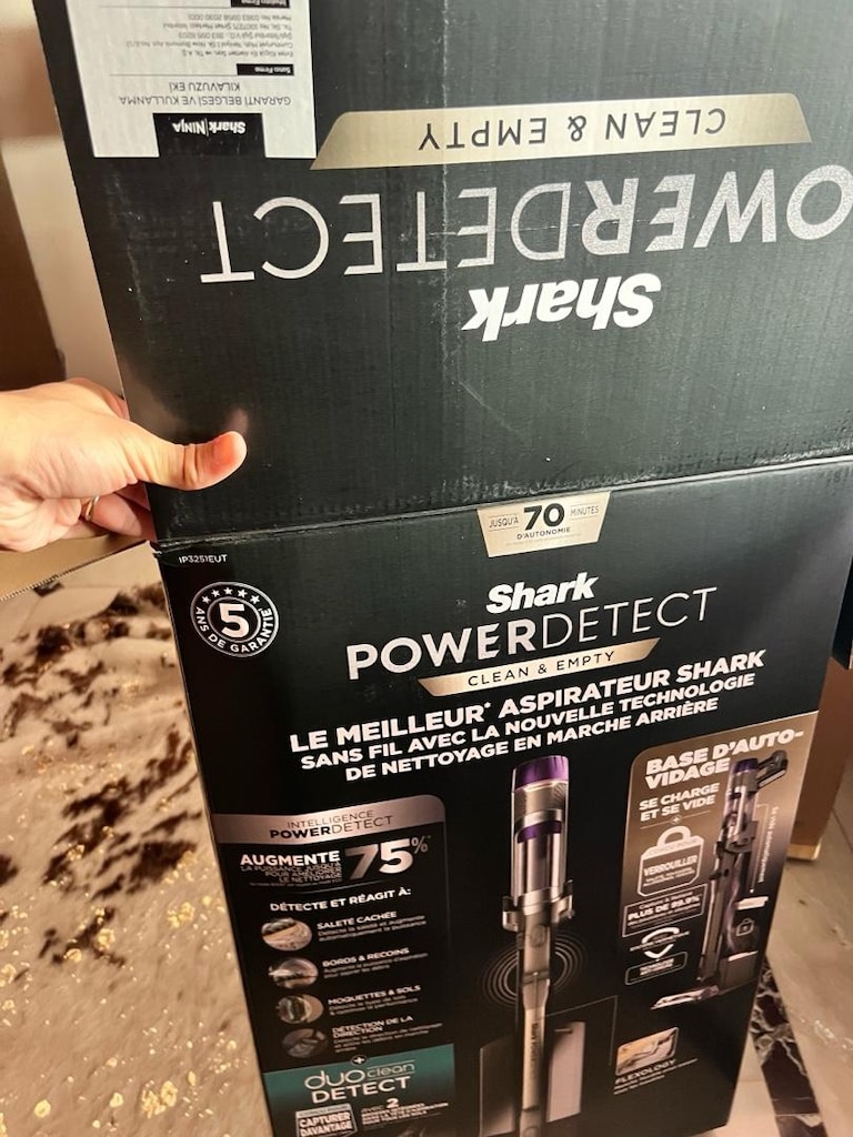 SHARK POWERDETECT CLEAN&EMPTY