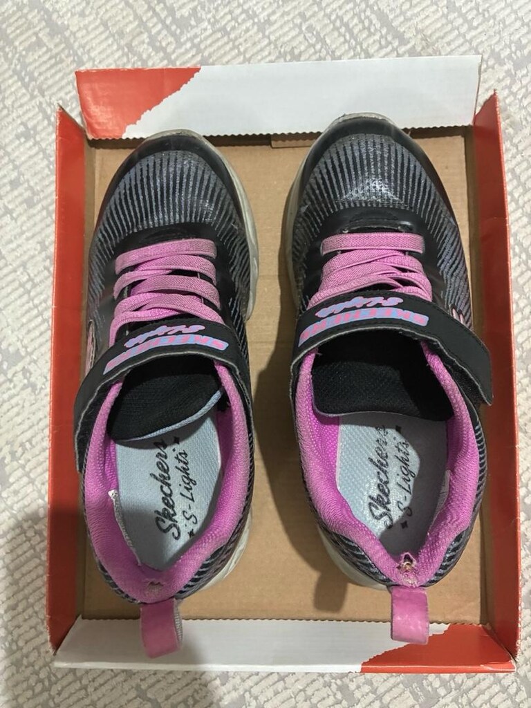 Skechers S-Lights: Flicker Flash - Light Takeover - 3