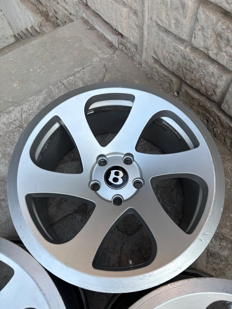 17 inç 5x112 5x114.3 Blade çelik jant takımı - 4