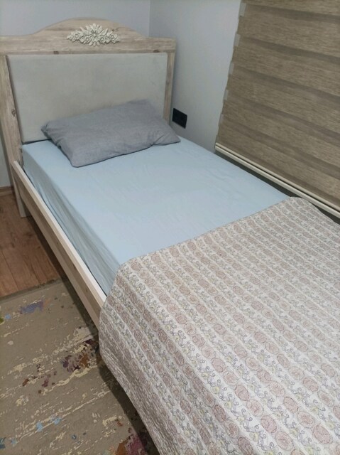 sıfır çilek mobilya tek kişilik baza yatagiyla birlikde lutven sayfam