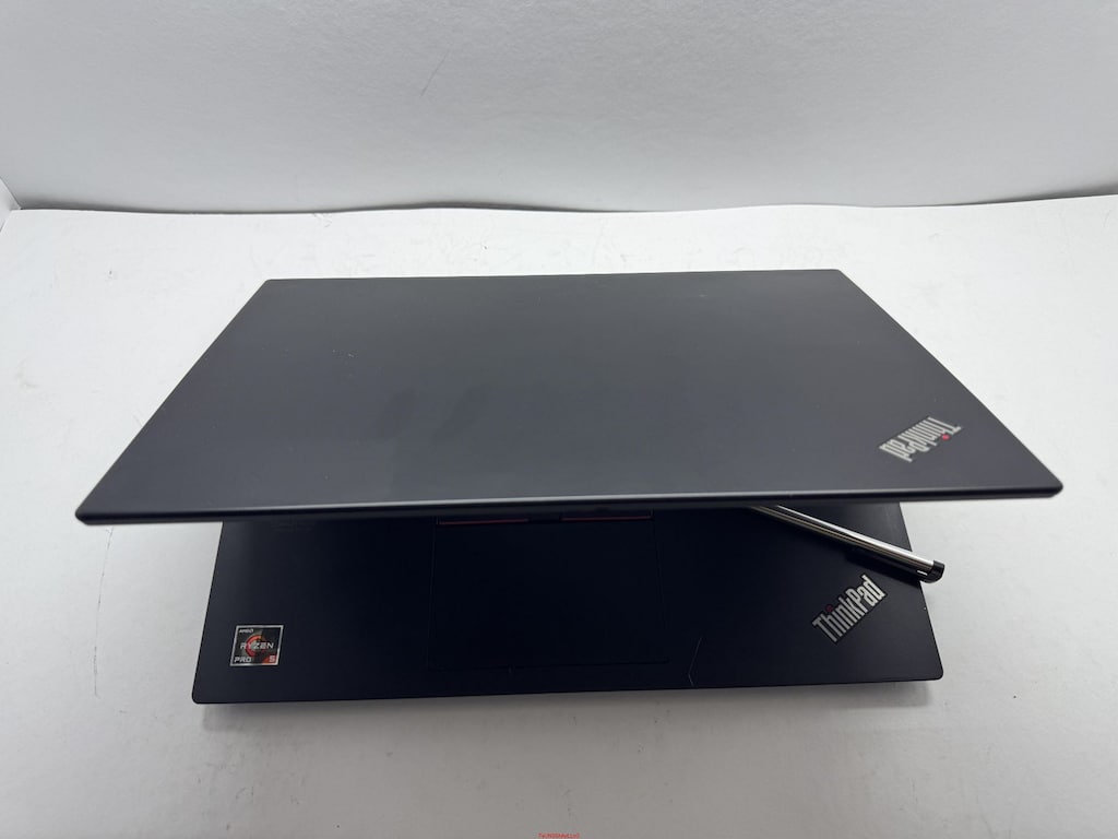 THİNKPAD X13 RYZEN 5 PRO 16 GB RAM 256 NVME DOKUNMATİK - 8