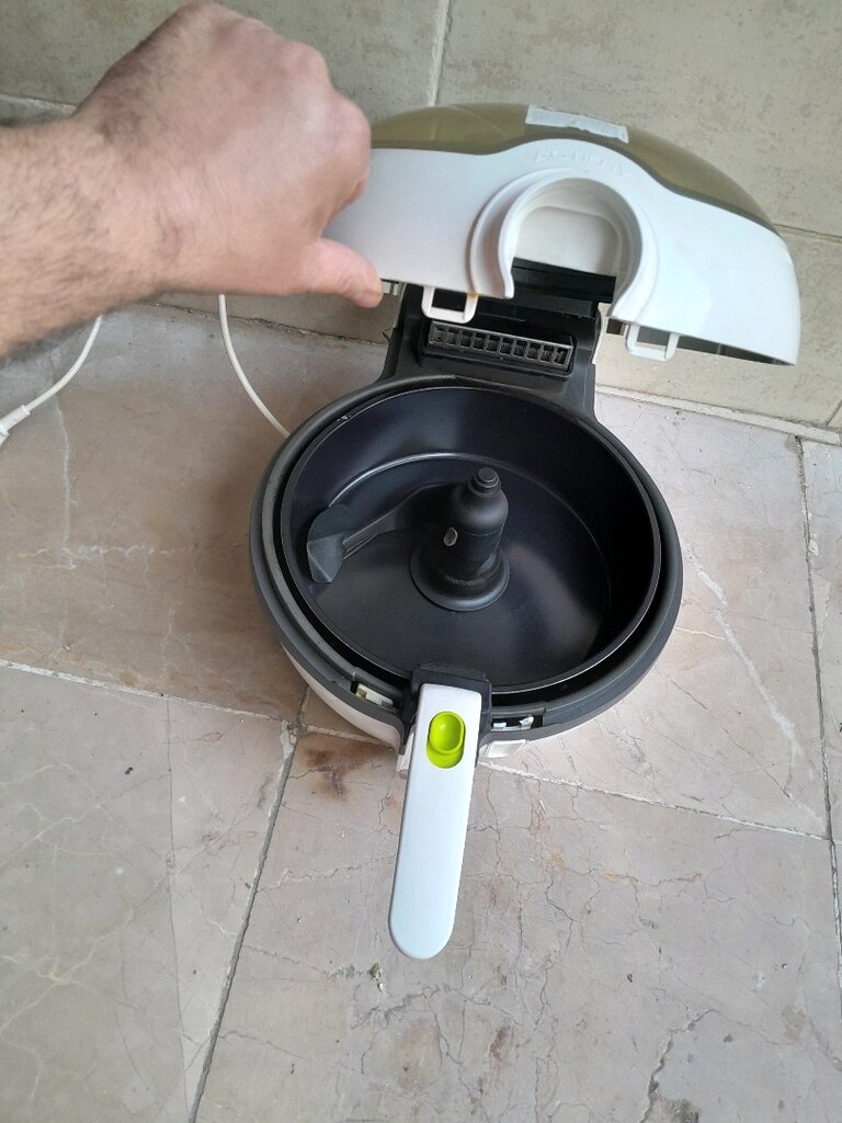 ısıtmalı ya da pişirmeli makine sağlam çalışıyor bozuk değildir acil s - 11