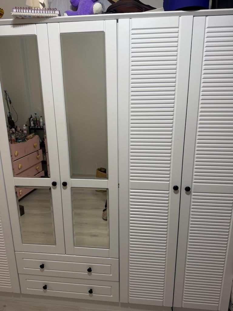 Çiziksiz Beyaz 6 Kapaklı Gardırop – Aynalı - 3