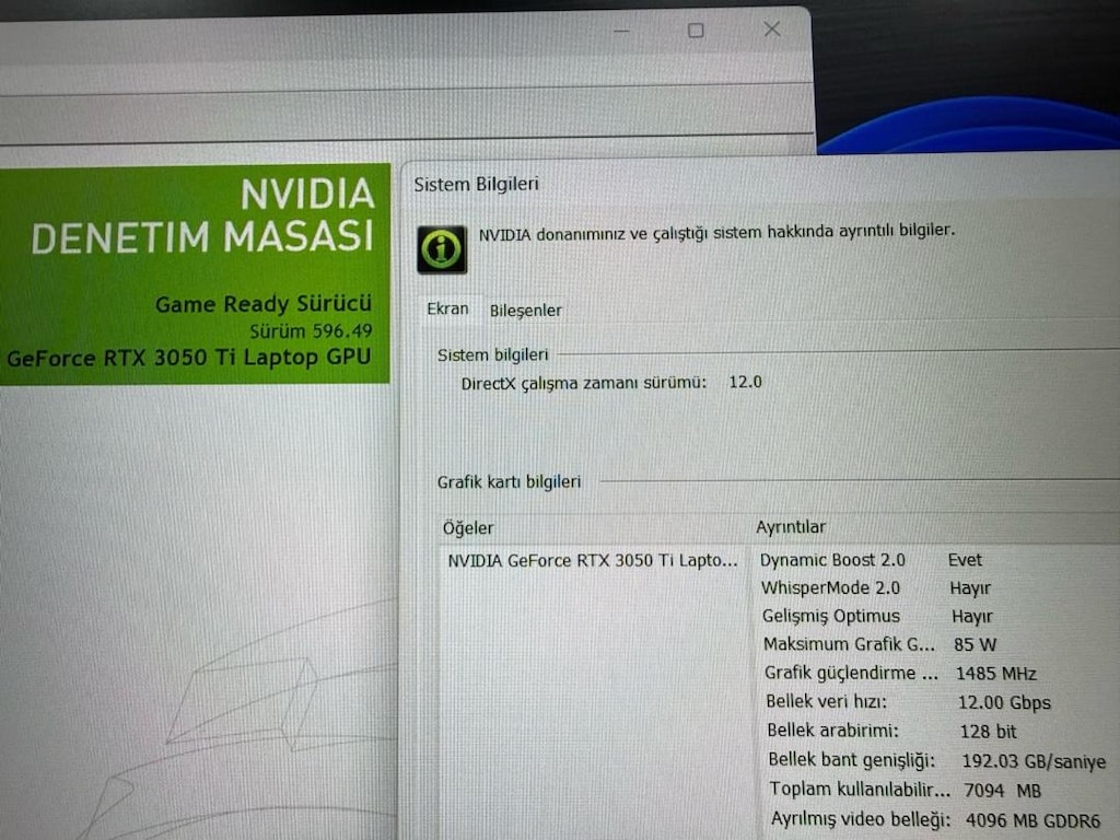 Lenovo Gaming Notebook - 12