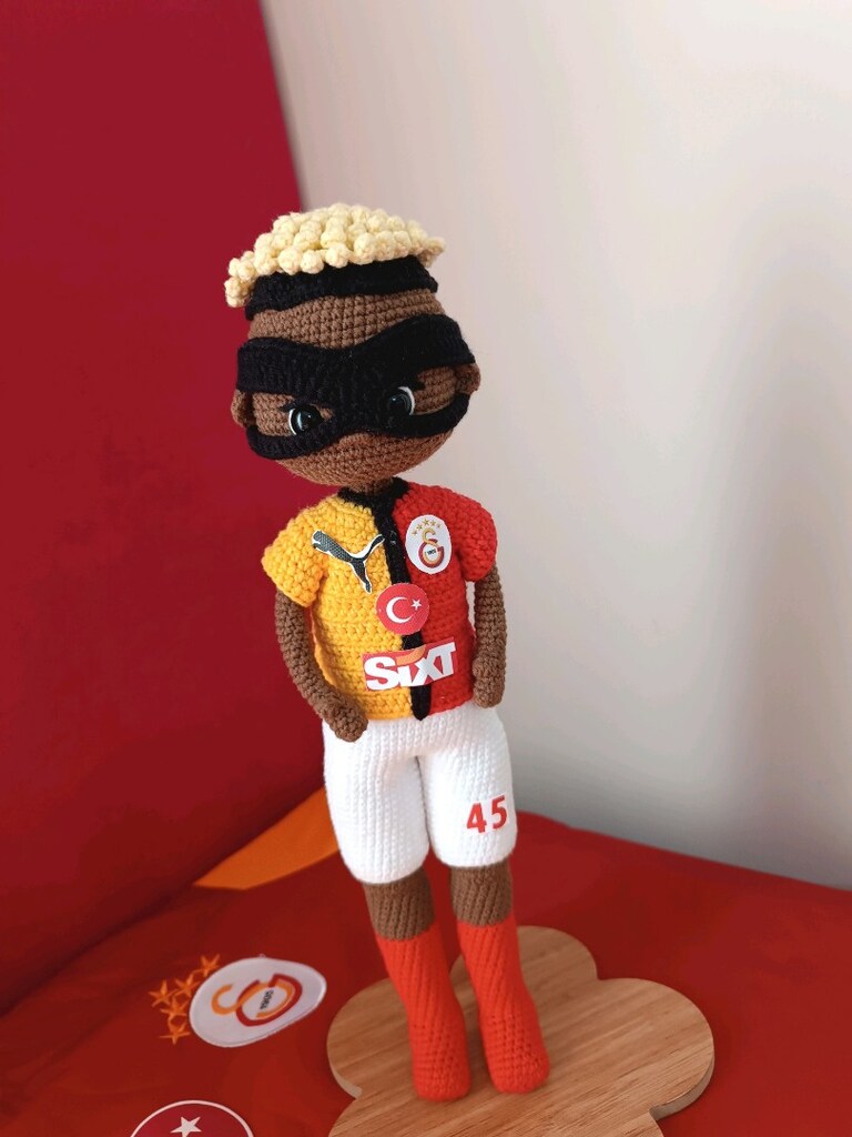 amigurumi osimhen - 10