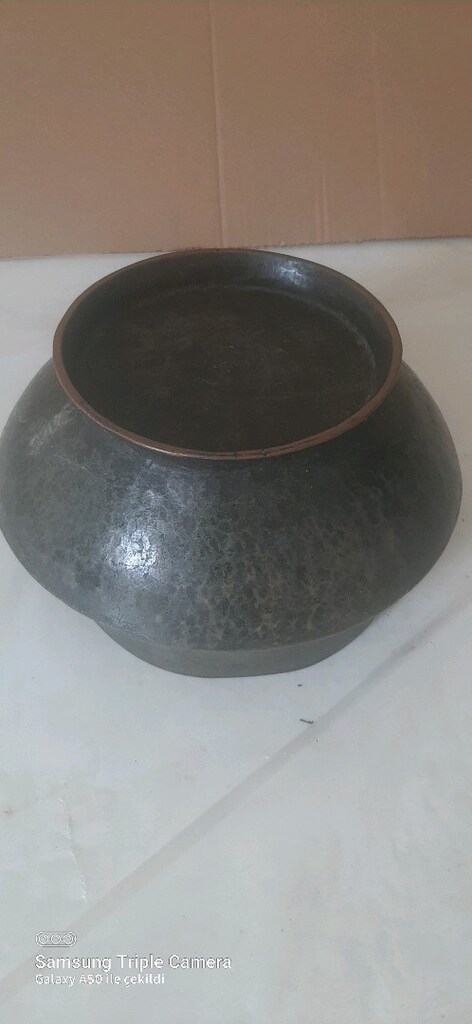 Antika. Bakır güveç kabı. 1950 yıllarına ait. - 2