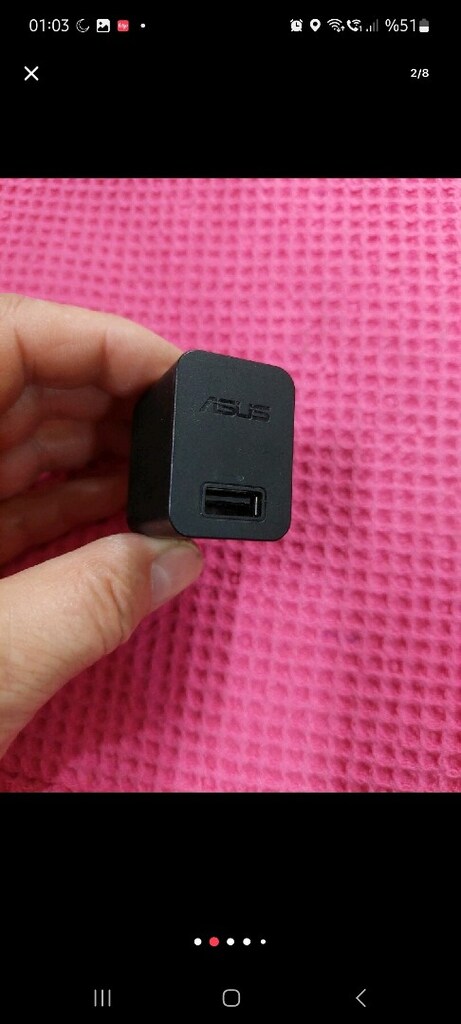 Asus şarj adaptörü. Cihaz ile ilgili teknik bilgiler son resimde var - 3