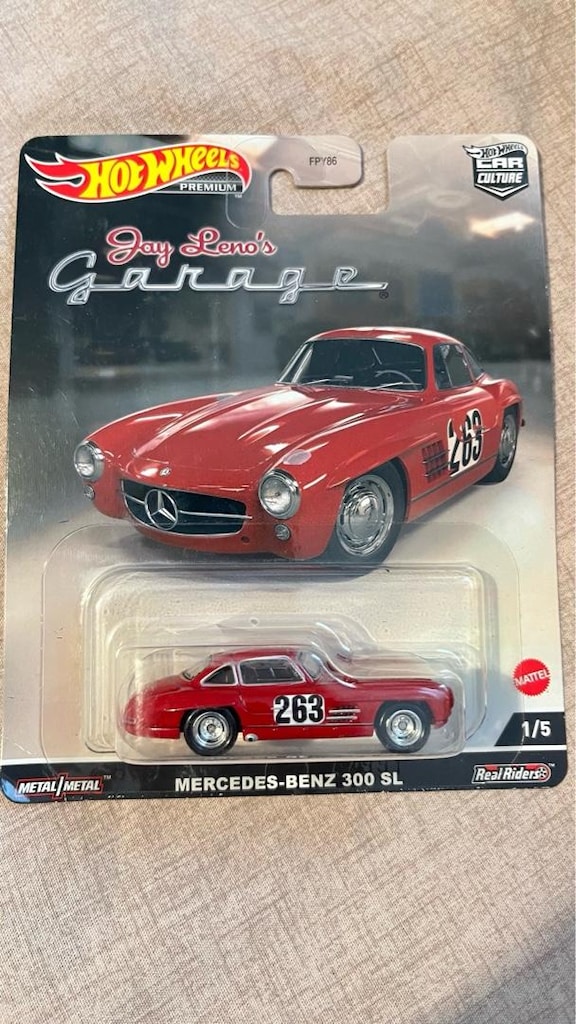 Hot Wheels Premium - 5