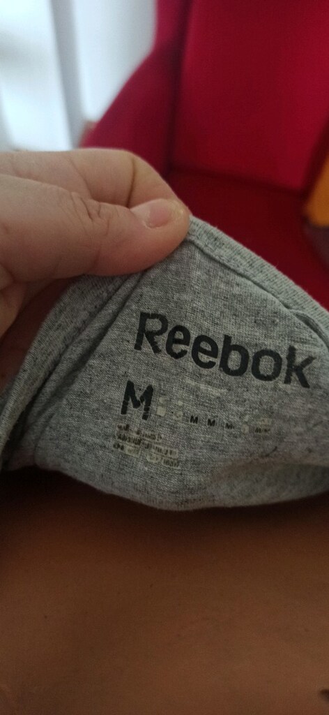 orjinal Reebok m/L beden atlet - 2