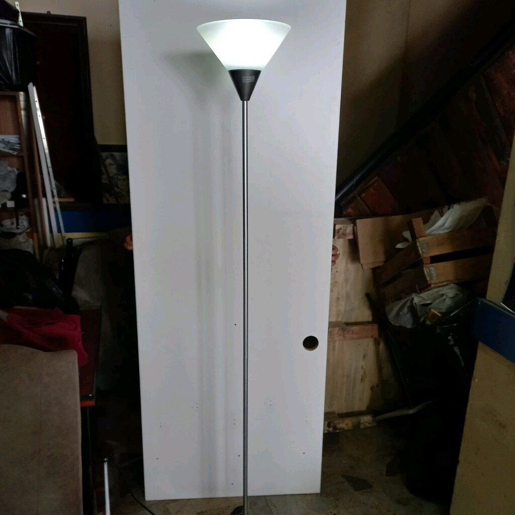 AYAKLI APLİK LAMBA - 3