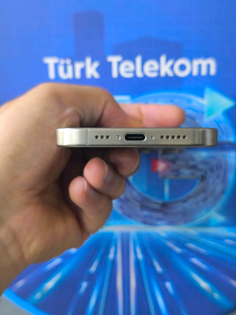 İPHONE 15 PRO - 6
