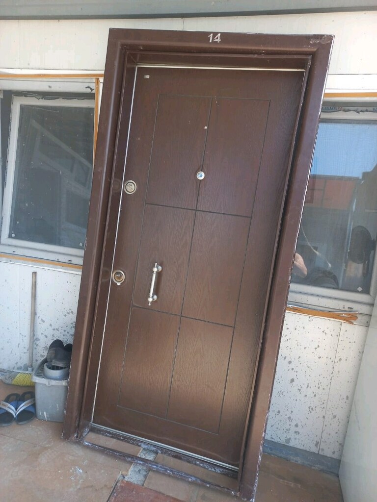 Çok Temiz Kalın Saç Çelik Kapı - 2