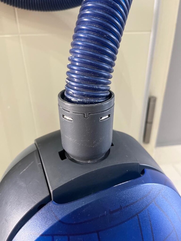 Philips İmpact 1700 watt süpürge - 4